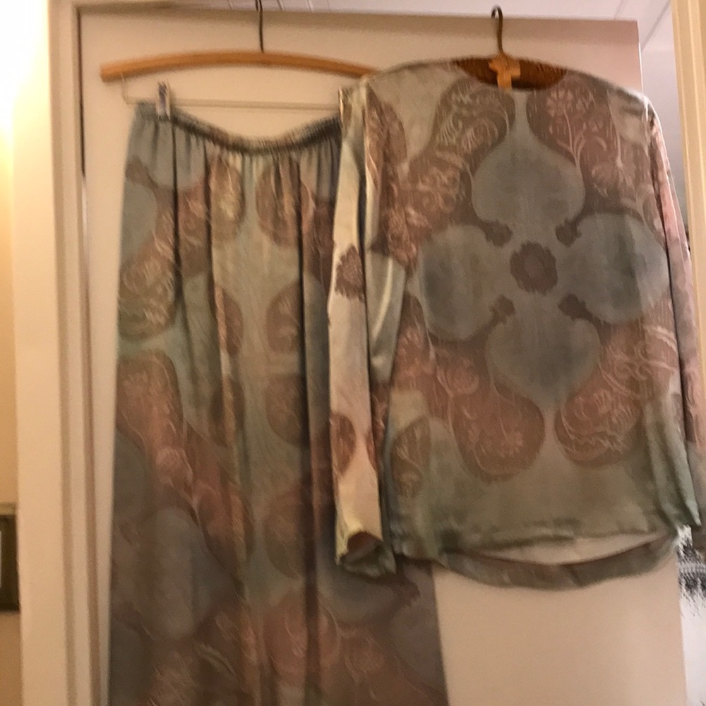 2 piece Kevin O’Brian silk gown